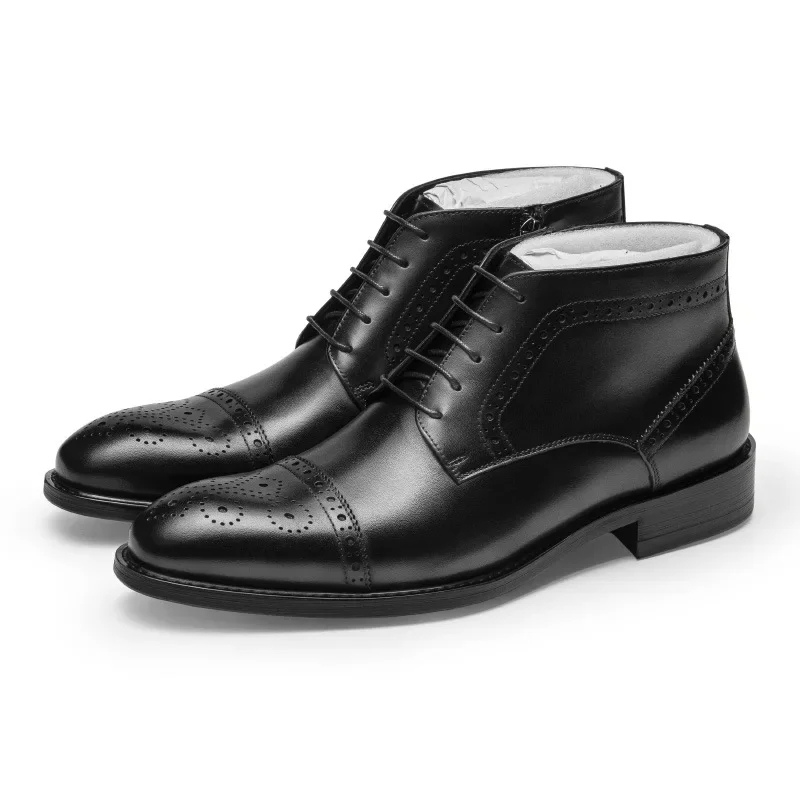 Męskie Eleganckie Skórzane Botki z Zapięciem na Zamek i Klasycznymi Detalami Brogue