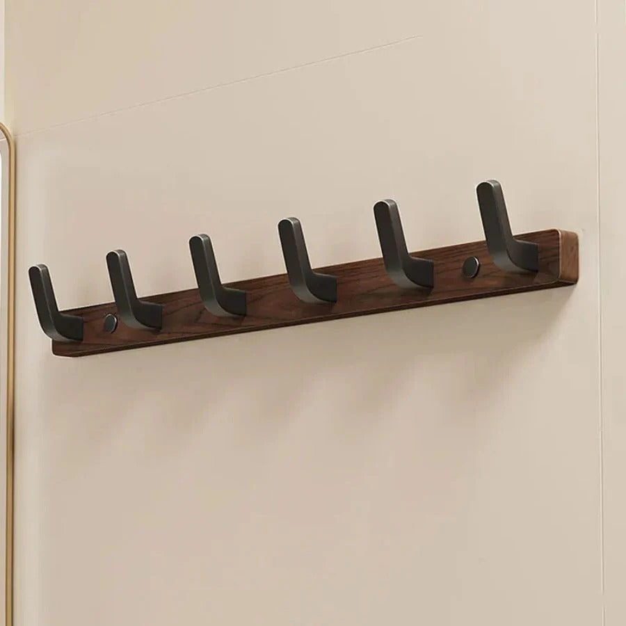 Wieszak Ścienny na Ubrania z Minimalistycznym Designem