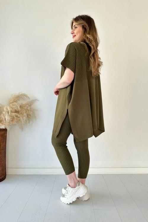 Komplet Damski Elegancki Dres z Wygodnym Fasonem i Miękkiej Dzianiny