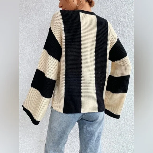 Damski Stylowy Wełniany Sweter z Normalnym Kołnierzem i Wzorem w Paski
