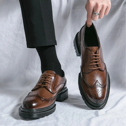 Męskie Eleganckie Skórzane Buty z Wingtip Brogue z Solidną Podeszwą