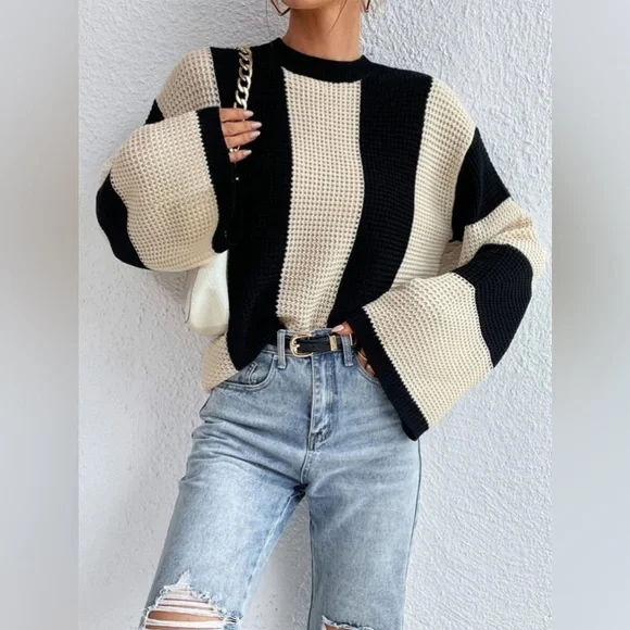 Damski Stylowy Wełniany Sweter z Normalnym Kołnierzem i Wzorem w Paski