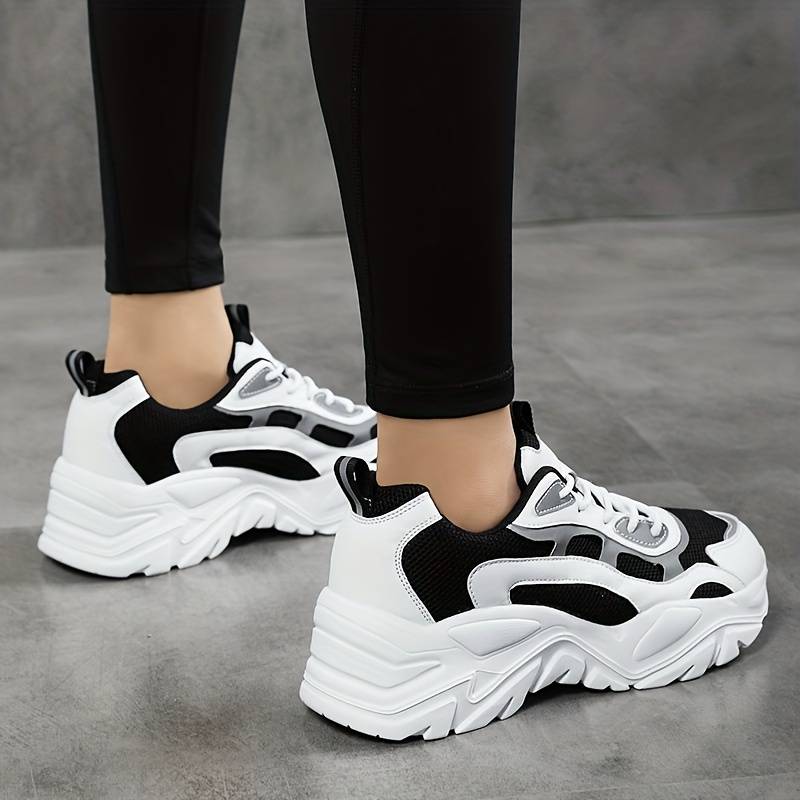 Damskie Stylowe Syntetyczne Sneakersy z Odbijającymi Elementami