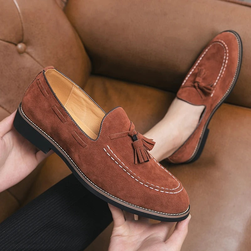 Męskie Eleganckie Zamszowe Loafersy z Klasycznym Detalem