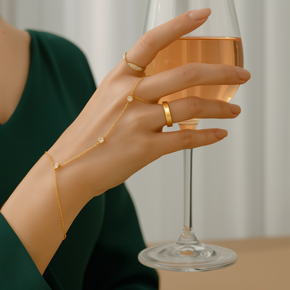 Bransoletka damska z regulowanym sznurkiem i kryształowym pierścieniem 0