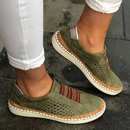 Damskie Loafersy z Perforowaną Cholewką