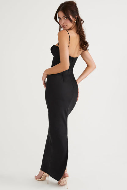 Sukienka Maxi Bodycon z Cienkimi Ramiączkami